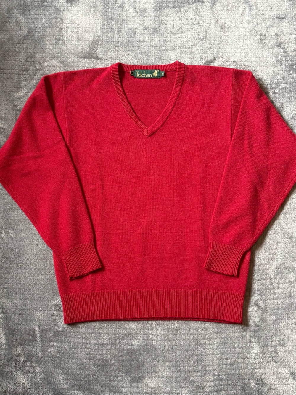Vintage Tulchan 100% Lambs Wool Red Vneck Sweater Mens L 42